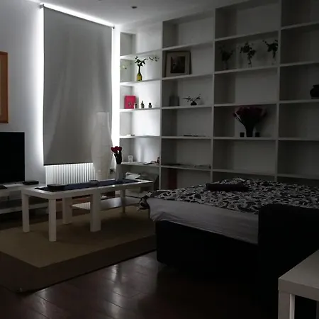 Apartman Modern And Classic Meet *
