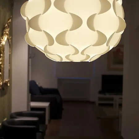 Modern And Classic Meet Apartman