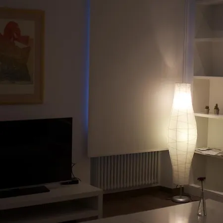 Modern And Classic Meet Λιουμπλιάνα