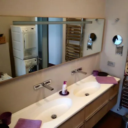 Modern And Classic Meet Apartamento *